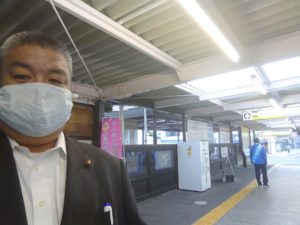 2021.10.20　南海貝塚駅にて長安たかし総支部長とご挨拶
