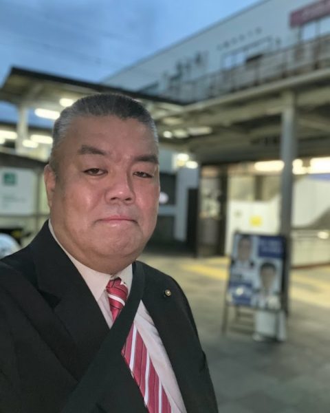 2022.11.1　南海貝塚駅西口より朝のご挨拶