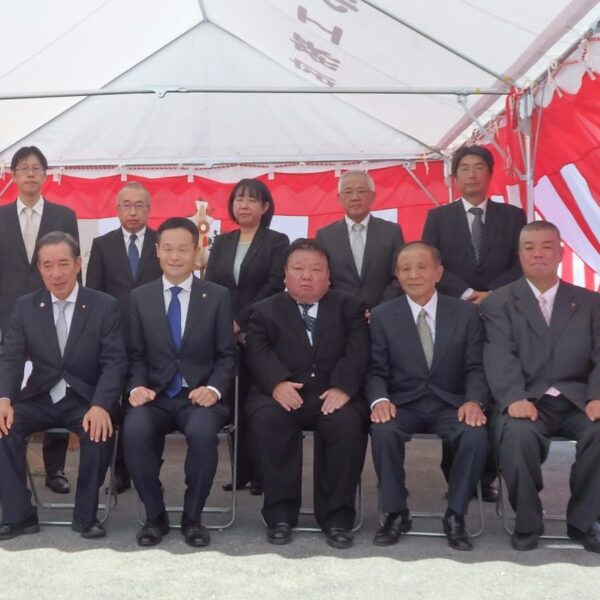 2025.10.8　地元施設「三館等統合施設」建設に向けた竣工式を地元解放同盟支部長として出席