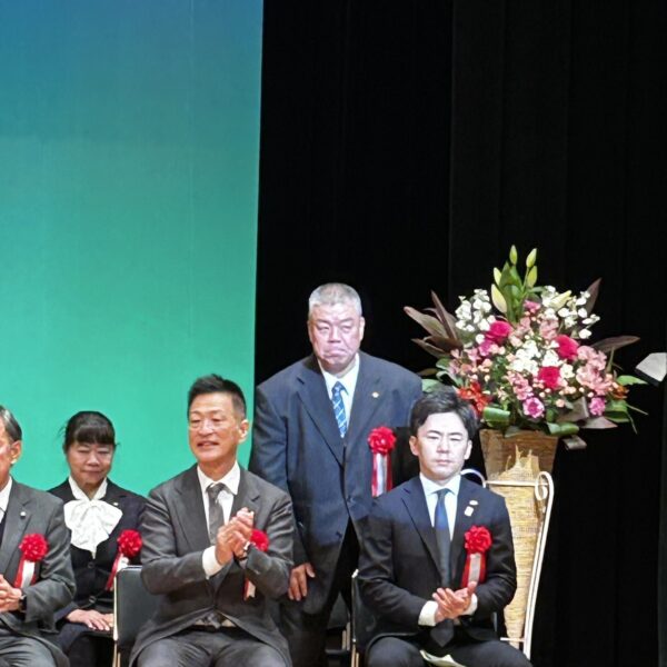 2025.11.3　貝塚市文化の日の集いへ、厚生文教常任委員会副委員長として登壇