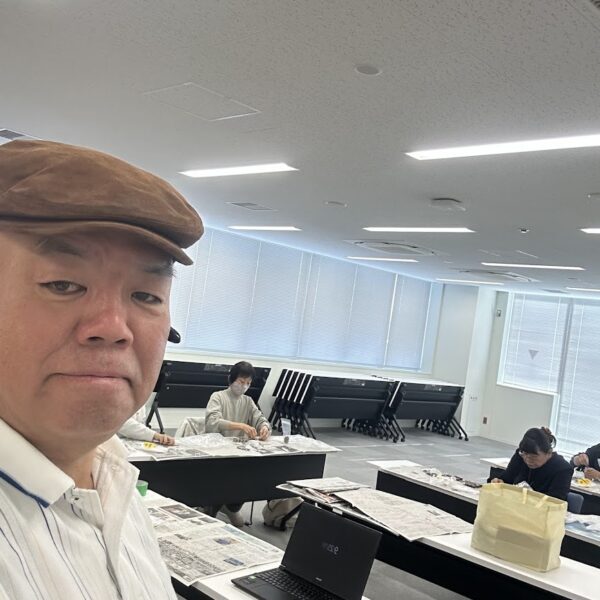 2025.11.22　リレーフォーライフ泉州実行委員会でイベントでいただいた硬貨を数えました。