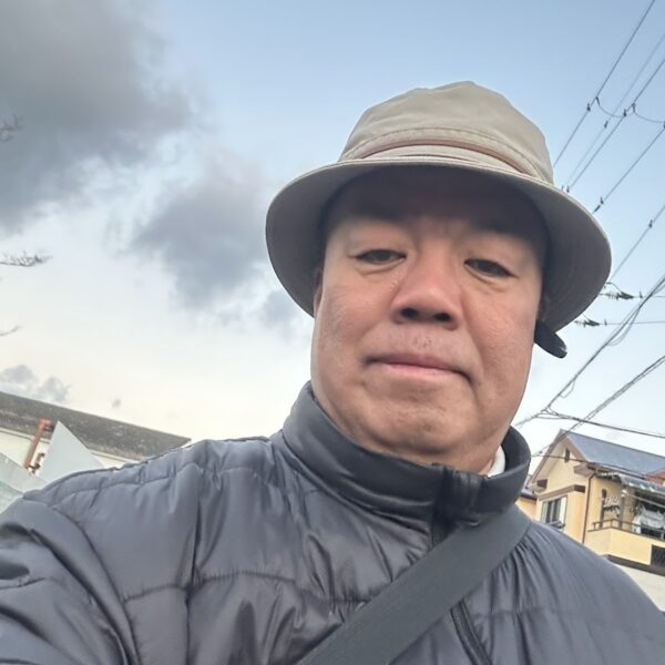 2025.12.7　シュウマツの取組み。議会報告ニュースをポスティングです。